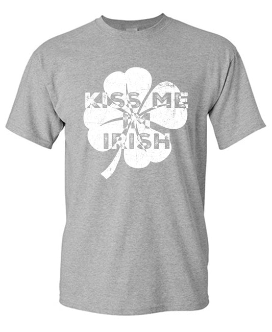 Funny T-Shirts design "Kiss Me I'm Irish"
