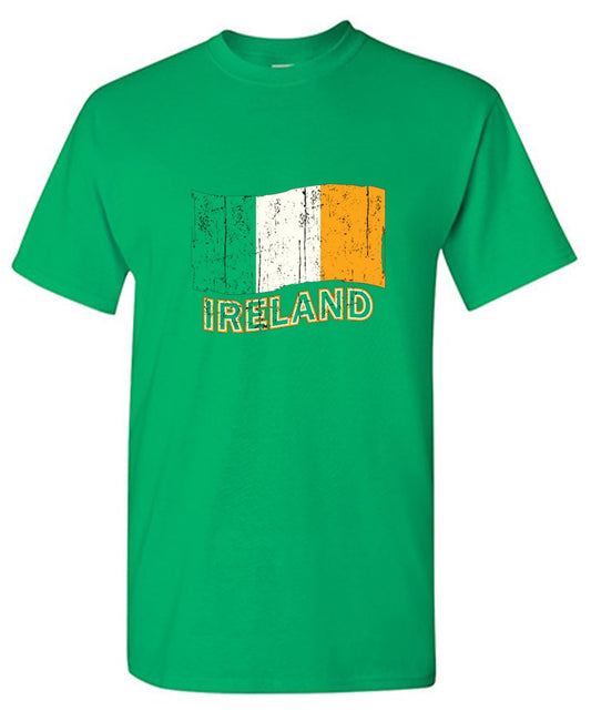 Funny T-Shirts design "Ireland Flag"